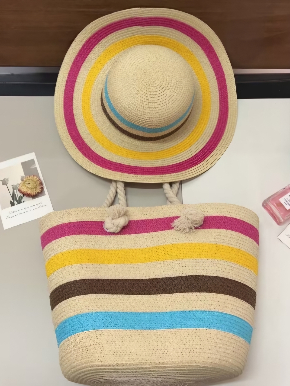 NEW & BEAITIFUL!! Hemp Rope & Straw Sun Hat & BAG W/Pink, Yellow & Blue Stripes
